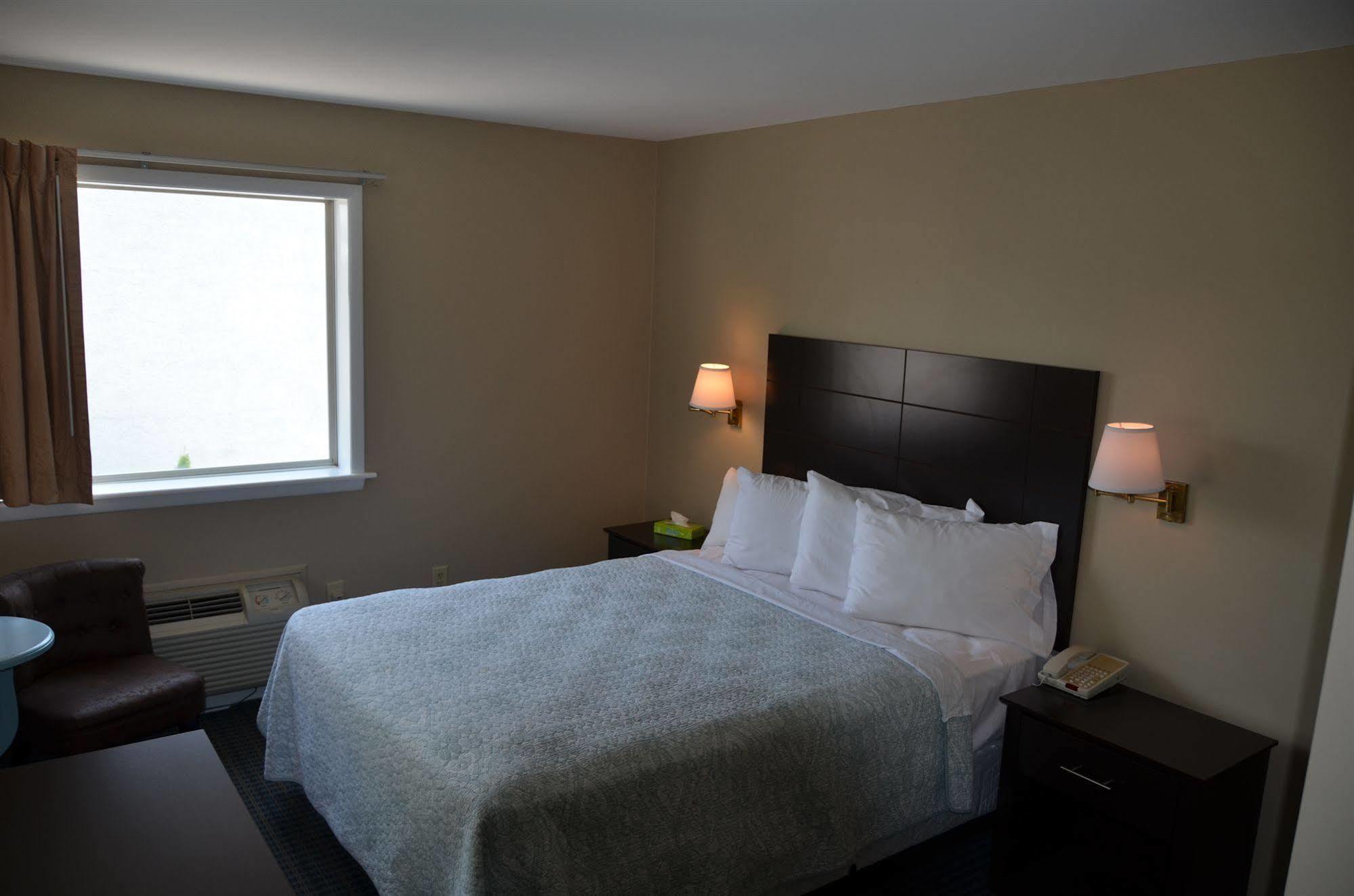 Inn Mainstay