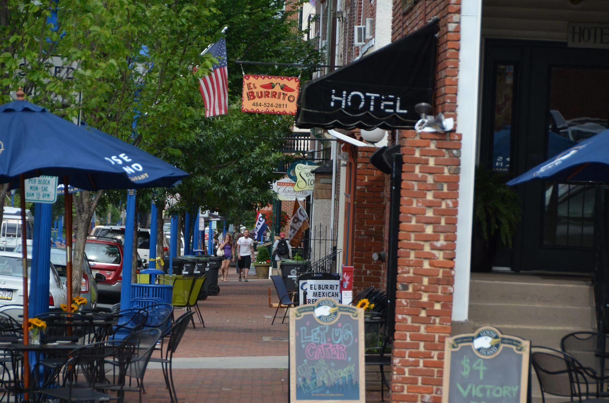 Inn Mainstay